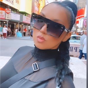 Meet your Posher, Kelly